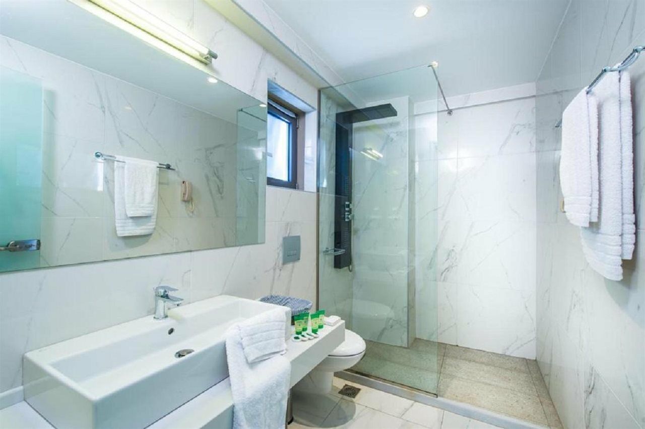 Cretan Beach Resort (Adults Only) Paralia Kourna Exterior foto